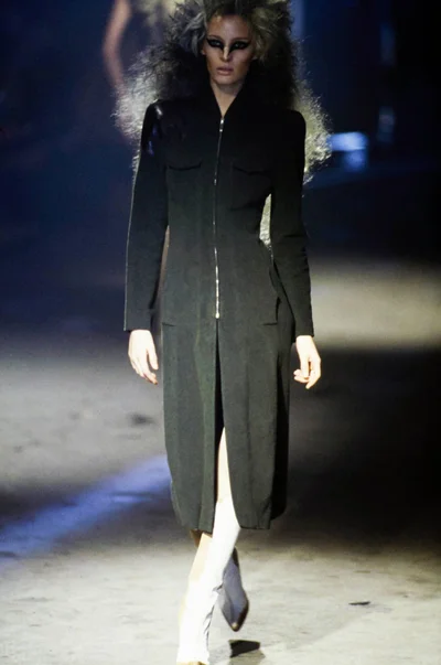 Look 32